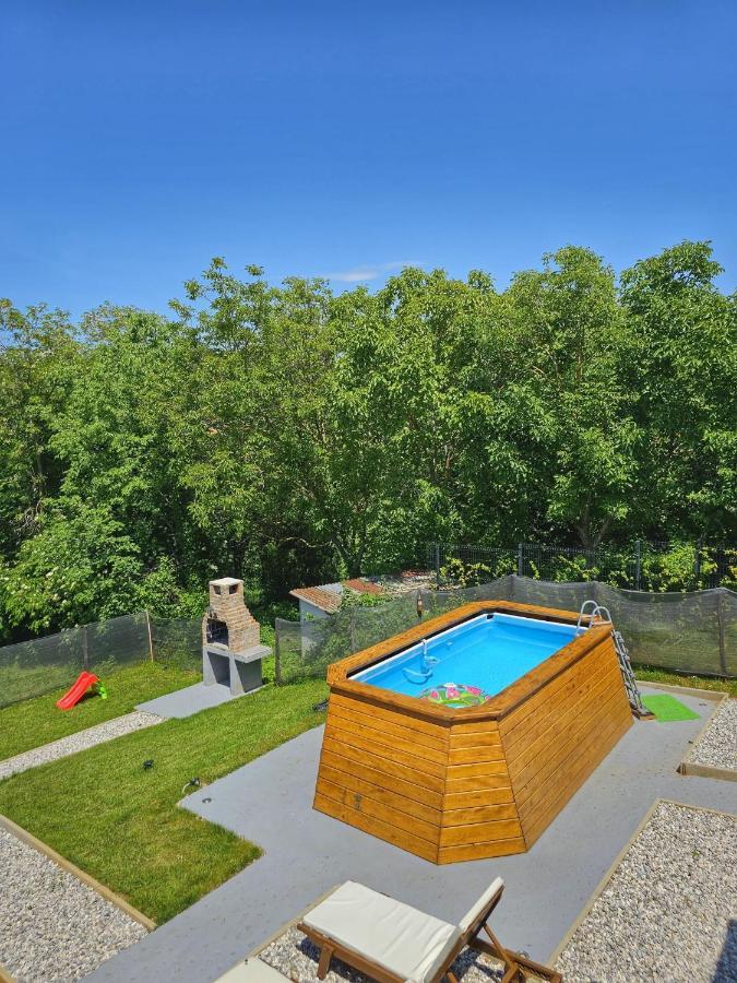 Apartman Goga With Pool And Jacuzzi Labin (Istria) Exterior foto