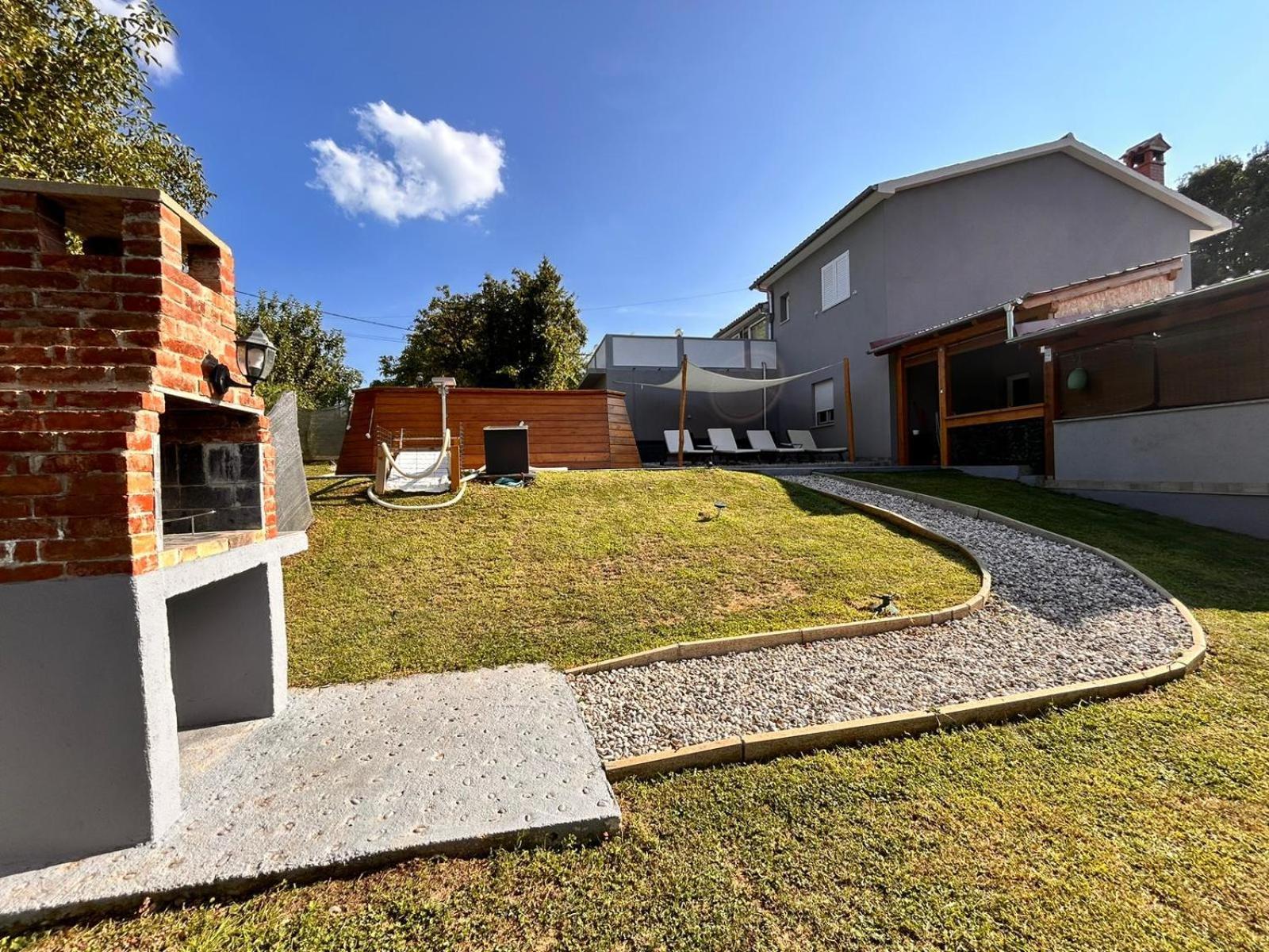 Apartman Goga With Pool And Jacuzzi Labin (Istria) Exterior foto